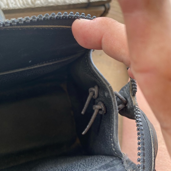 Rare Vintage Dooney & Bourke Black Saddle Leather Satchel - Picture 11 of 14